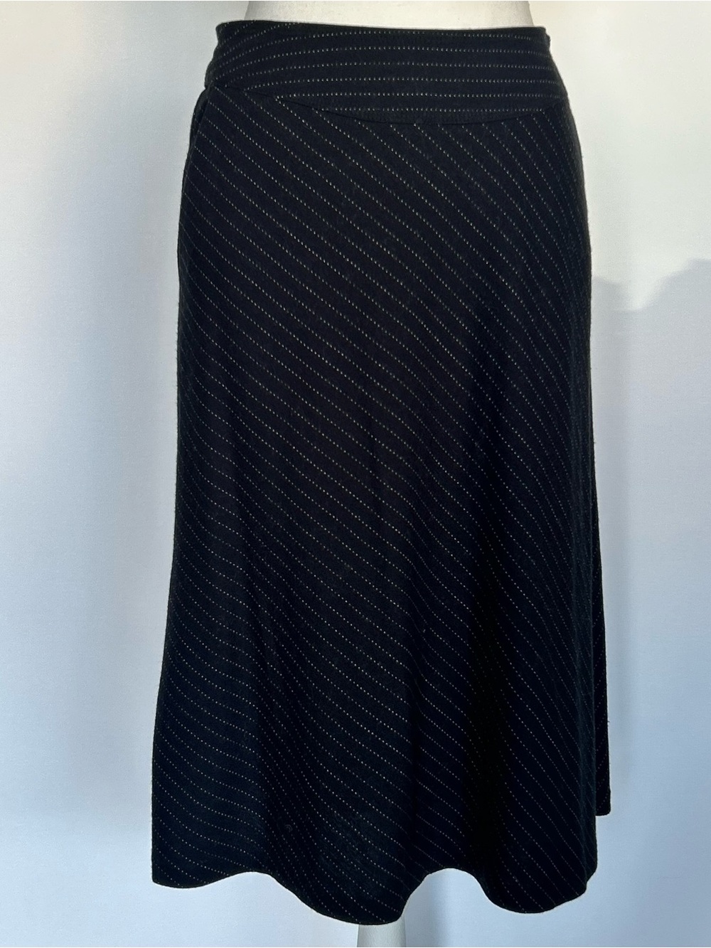 Banana Republic Y2K Black A-Line Wool Skirt with Diagonal Pinstripes